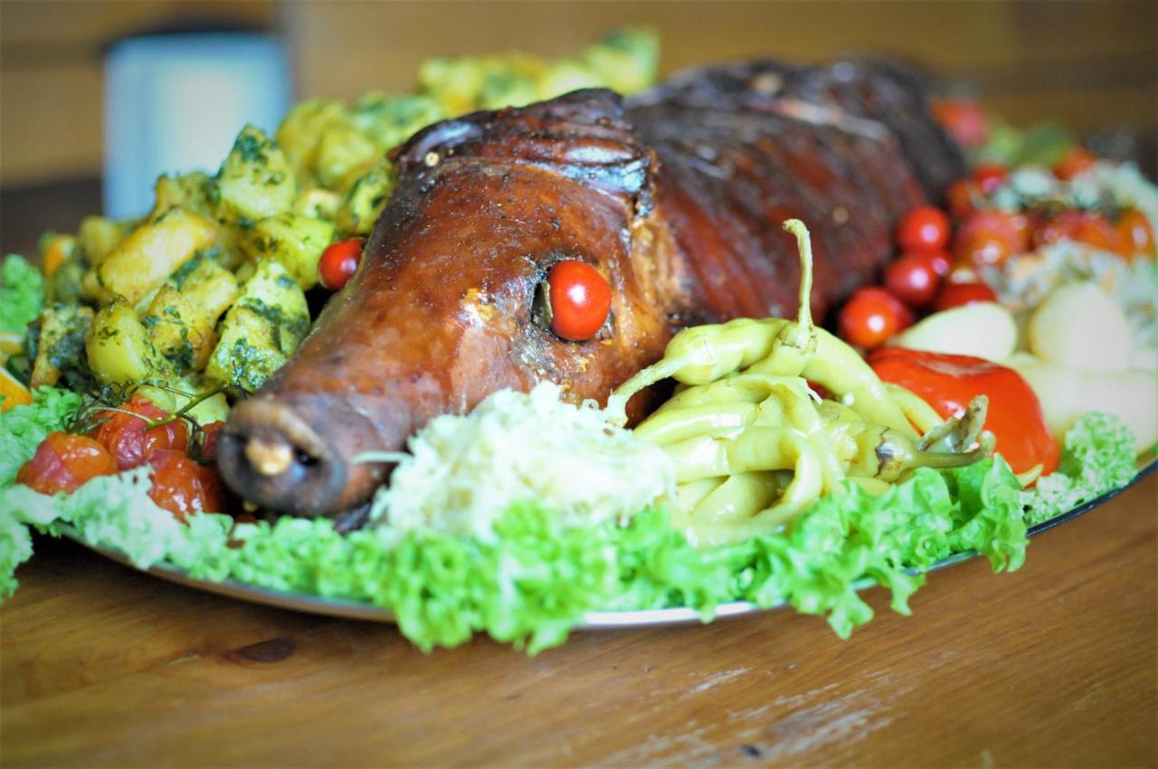 Restauracia Penzion Na Mlyne Stará Turá Dış mekan fotoğraf