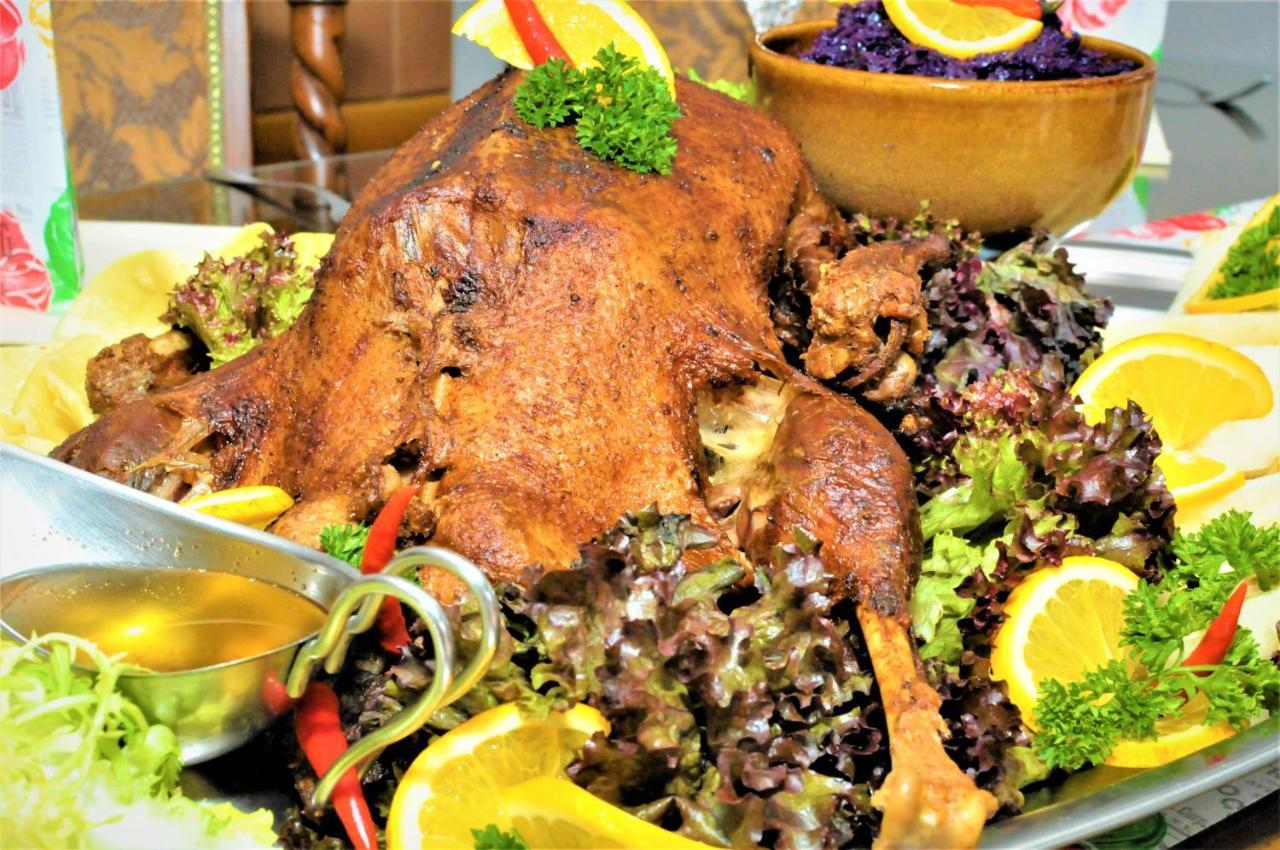 Restauracia Penzion Na Mlyne Stará Turá Dış mekan fotoğraf